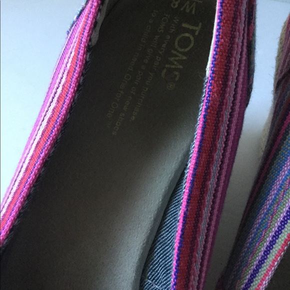 Toms wedge size 8W fabric stripe jute heel peep to - Picture 6 of 10